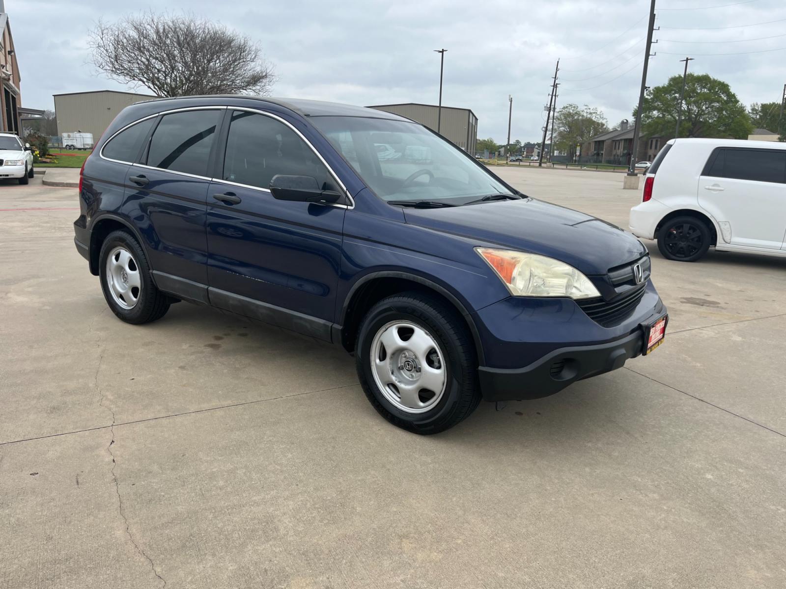 2008 blue /black Honda CR-V LX 2WD AT (3CZRE38348G) with an 2.4L L4 DOHC 16V engine, 5-Speed Automatic Overdrive transmission, located at 14700 Tomball Parkway 249, Houston, TX, 77086, (281) 444-2200, 29.928619, -95.504074 - Photo #0